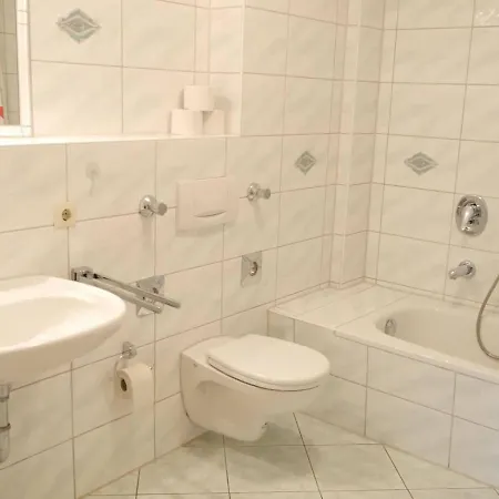 Apartmán 1-3 Pers. Zentrumsnah Und Modern - Wuppertal/remscheid *