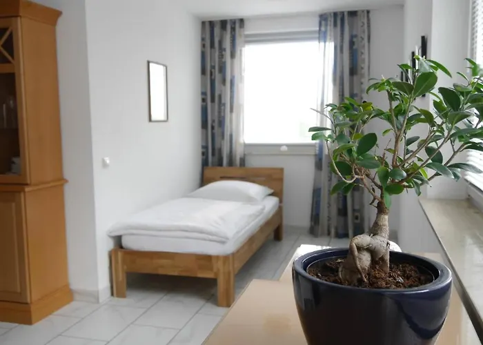 公寓 1-3 Pers. Zentrumsnah Und Modern - Wuppertal/remscheid *